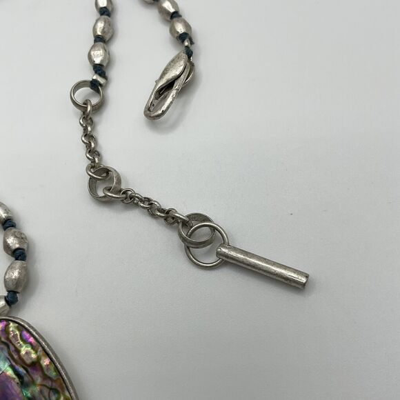 Kenneth Cole Reaction Necklace Abalone Pendant Silver Tone Vintage 90s 17” - 19” - Picture 12 of 12